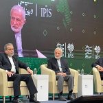 <h6>دکتر خرازی در کنگره ملی سیاست خارجی تبیین کرد:</h6>اولویت‌های روابط خارجی کشور؛ حفظ استقلال، مقاومت در برابر زورگویی و توسعه روابط با همسایگان